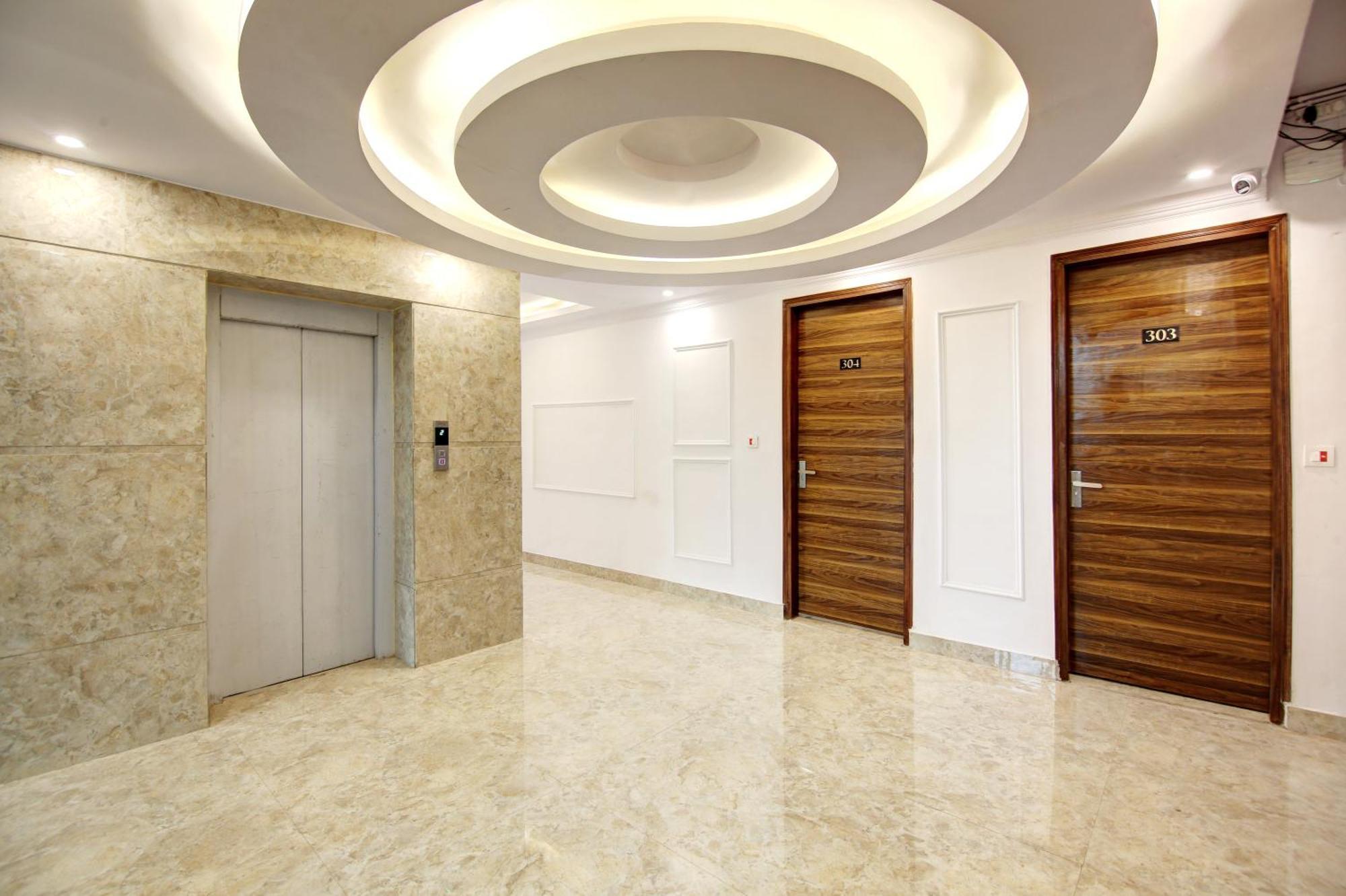 Hotel The Emporio Grand Near Vaishali Metro Station Ghaziabad Exterior photo